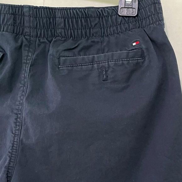 Tommy Hilfiger Shorts - Picture 3 of 7